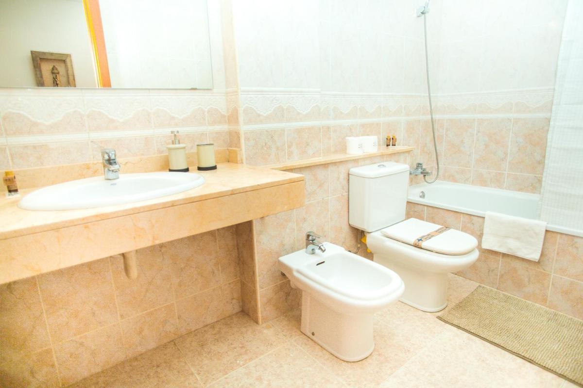 Al29 Playa Fenals Apartment